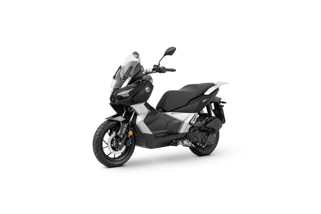 Voge Sfida SR2 ADV vista di profilo
