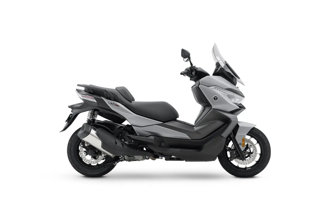 Voge Sfida SR4 MAX vista di profilo
